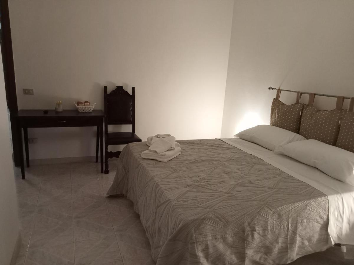 Il Grillo Parlante Hotel Castel Viscardo Buitenkant foto